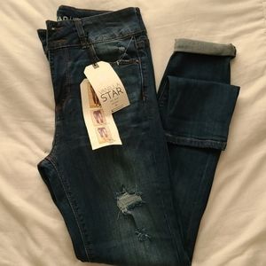 NEW Distress Vanilla Star Jeans
